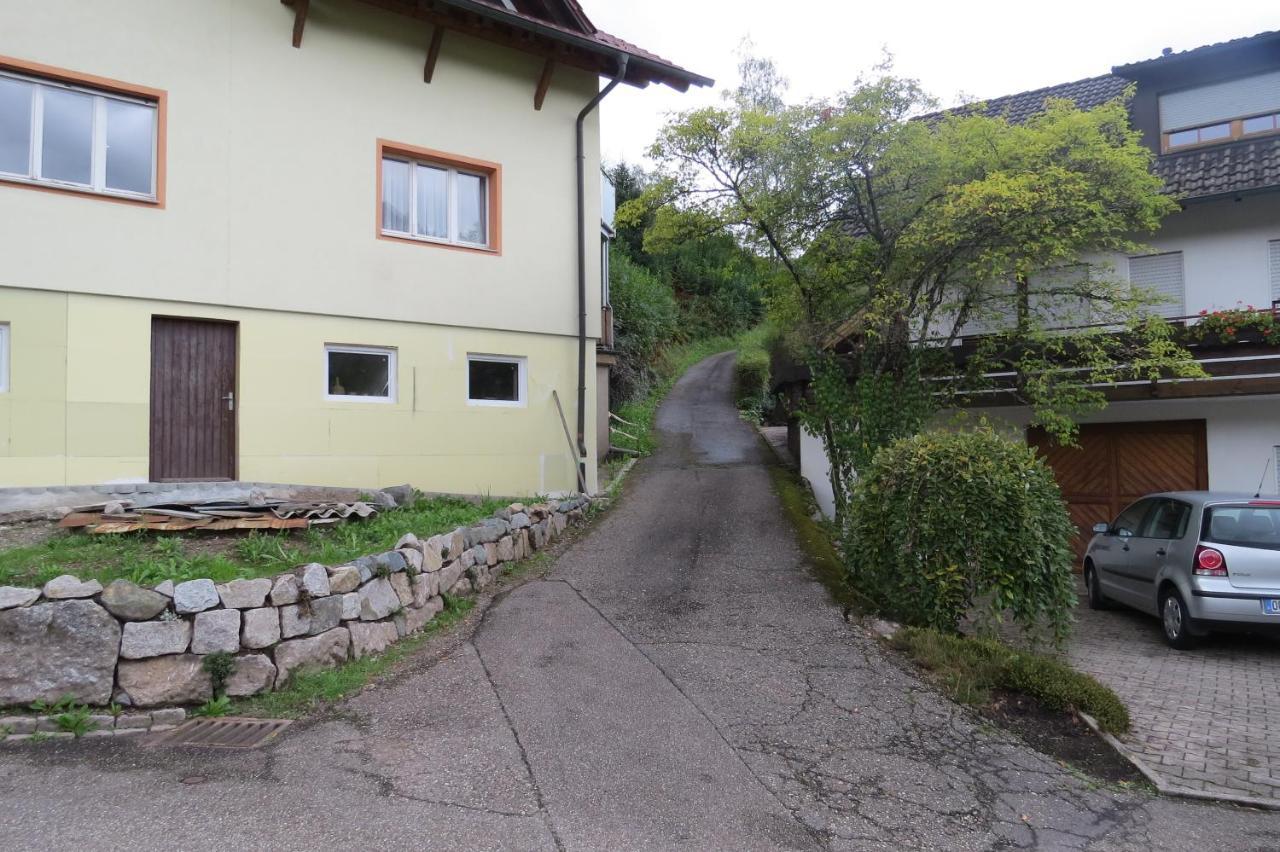 Ottenhofen im Schwarzwald Einzigartiges Apartment, Mitten In Der Natur מראה חיצוני תמונה