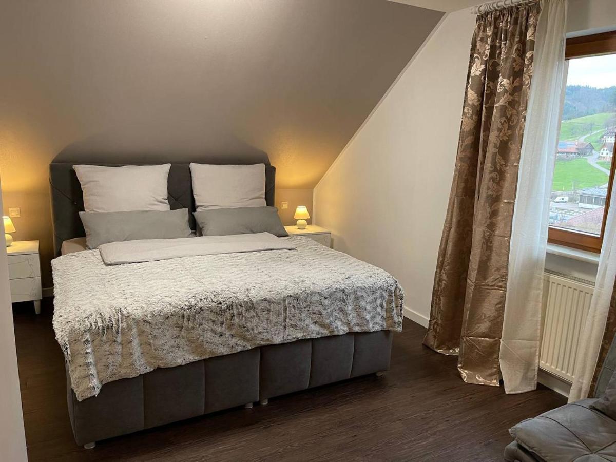Ottenhofen im Schwarzwald Einzigartiges Apartment, Mitten In Der Natur מראה חיצוני תמונה