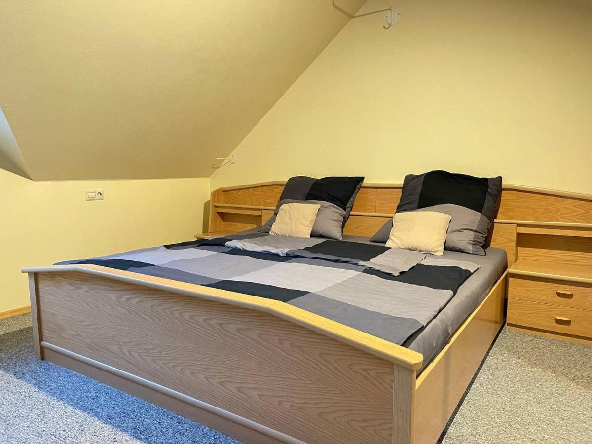 Ottenhofen im Schwarzwald Einzigartiges Apartment, Mitten In Der Natur מראה חיצוני תמונה