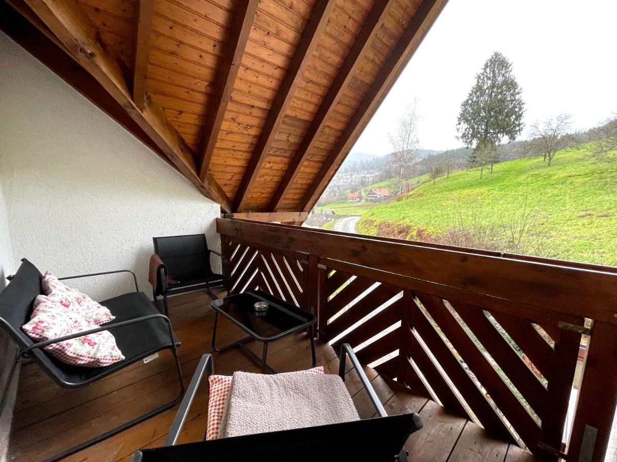 Ottenhofen im Schwarzwald Einzigartiges Apartment, Mitten In Der Natur מראה חיצוני תמונה