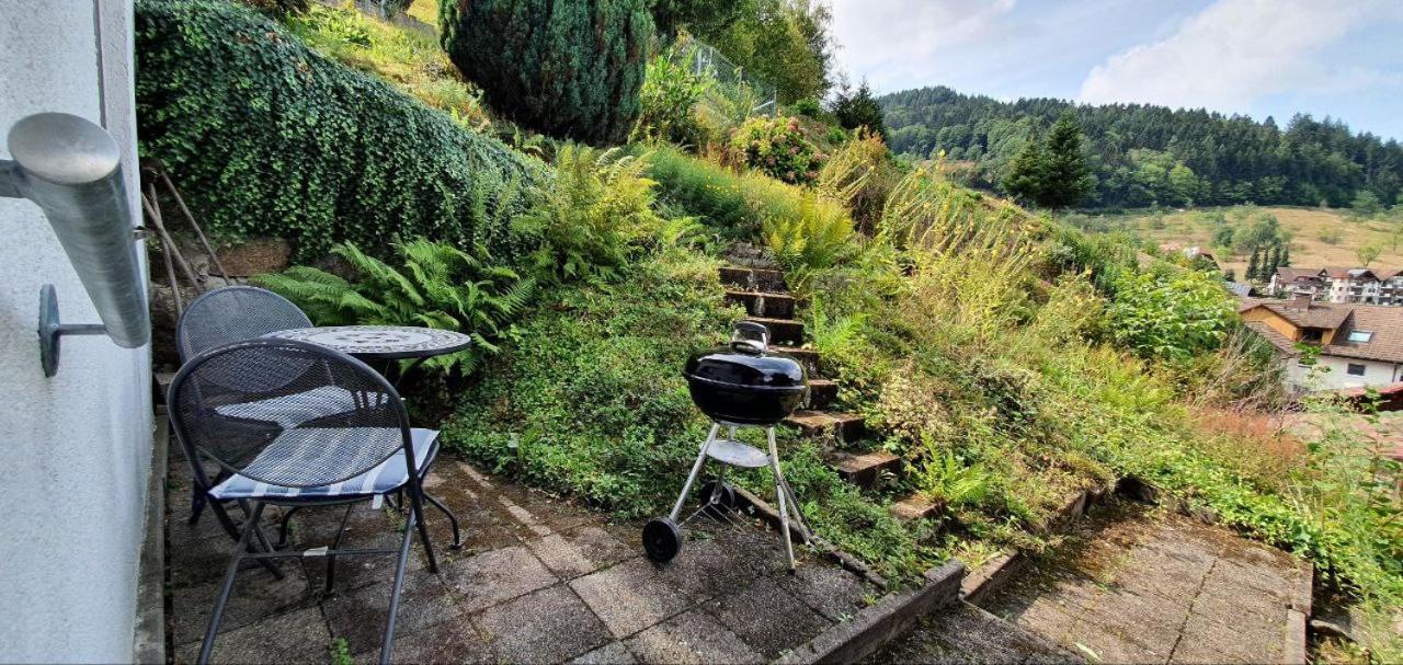 Ottenhofen im Schwarzwald Einzigartiges Apartment, Mitten In Der Natur מראה חיצוני תמונה